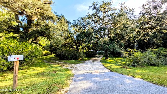3822 COUNTY ROAD 220, Middleburg, FL 32068