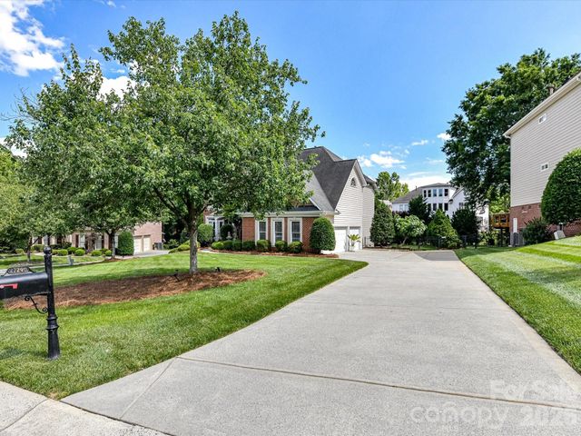 27246 Preston Place, Fort Mill, SC 29707