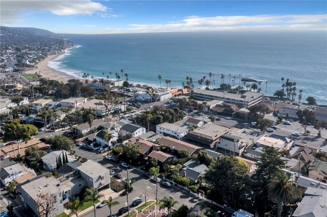 335 Cypress Drive, Laguna Beach, CA 92651