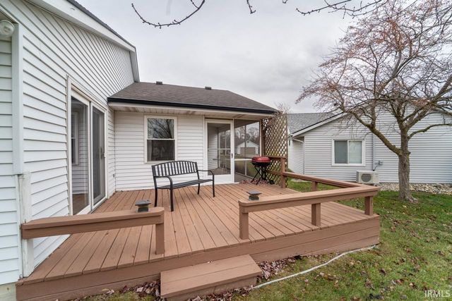 2908 Wood Knoll Lane, Fort Wayne, IN 46804