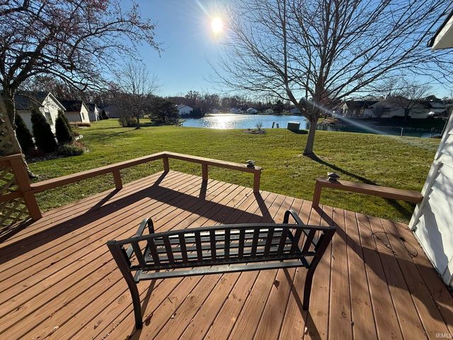 2908 Wood Knoll Lane, Fort Wayne, IN 46804