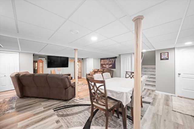 4132 Stone Post Road, Berlin Twp, MI 48166