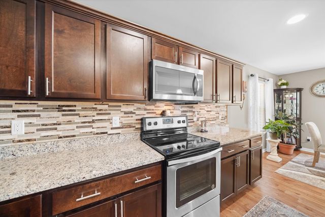 4132 Stone Post Road, Berlin Twp, MI 48166