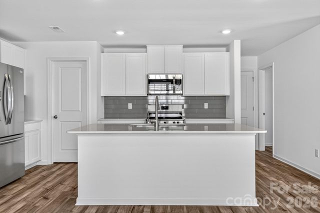 4129 Oxford Glen Drive OG 98, Claremont, NC 28610
