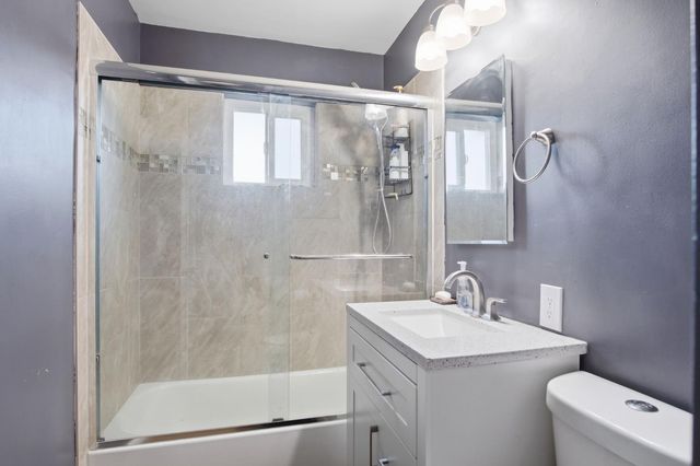 355 Harding Ave, Manteca, CA 95336