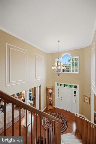 16 CHESTNUT LN, North Wales, PA 19454