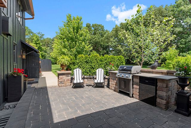 5 Split Rail, Lemont, IL 60439