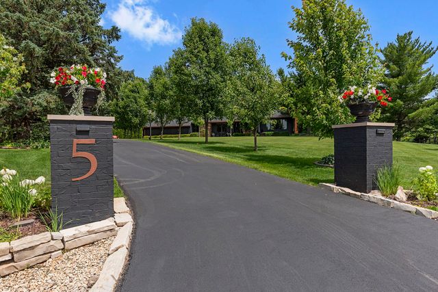 5 Split Rail, Lemont, IL 60439