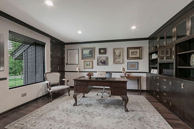 5 Split Rail, Lemont, IL 60439