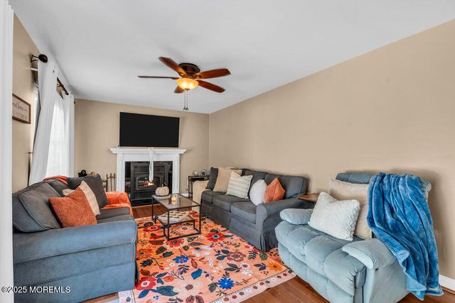 14 Okjin Court, Jackson, NJ 08527
