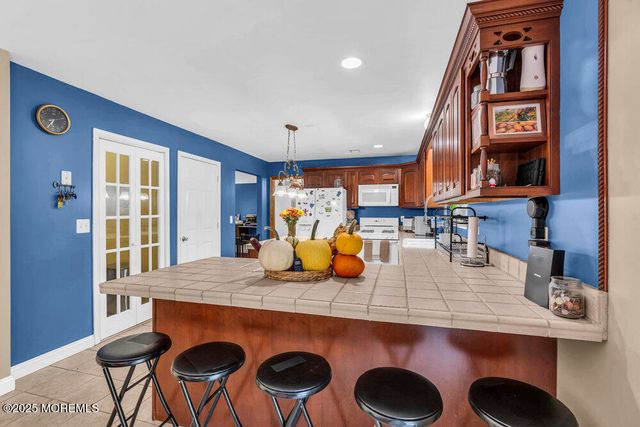 14 Okjin Court, Jackson, NJ 08527
