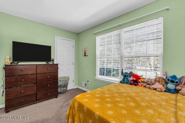 14 Okjin Court, Jackson, NJ 08527