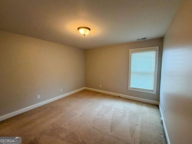 5008 Groover Drive SE, Smyrna, GA 30080