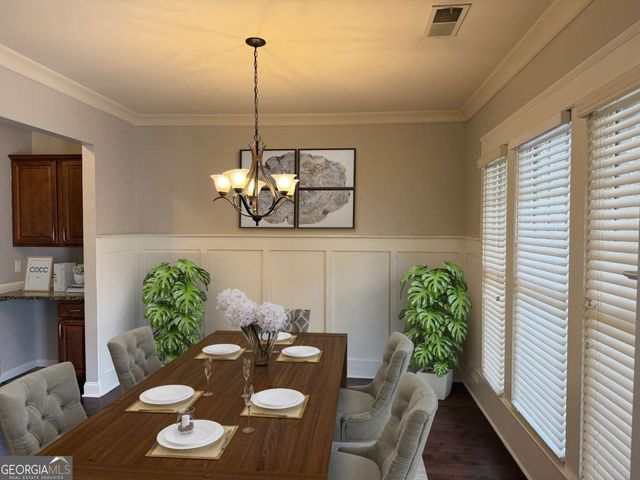 5008 Groover Drive SE, Smyrna, GA 30080