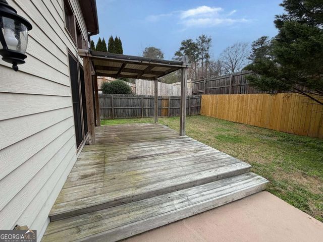 5008 Groover Drive SE, Smyrna, GA 30080