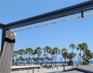 417 E Balboa Boulevard, Newport Beach, CA 92661