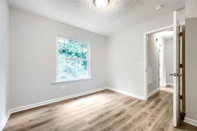 6253 Valdez Drive, Rex, GA 30273