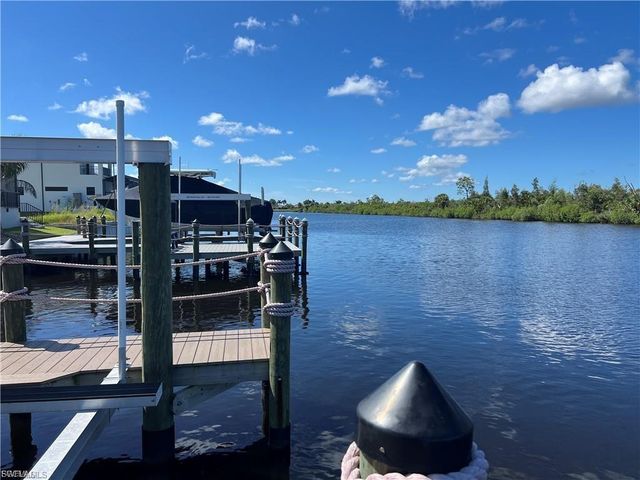 1524 NW 42nd AVE, Cape Coral, FL 33993