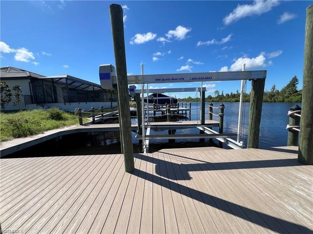 1524 NW 42nd AVE, Cape Coral, FL 33993