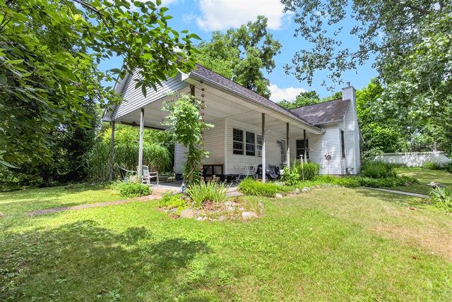 11736 E D Avenue, Richland, MI 49083