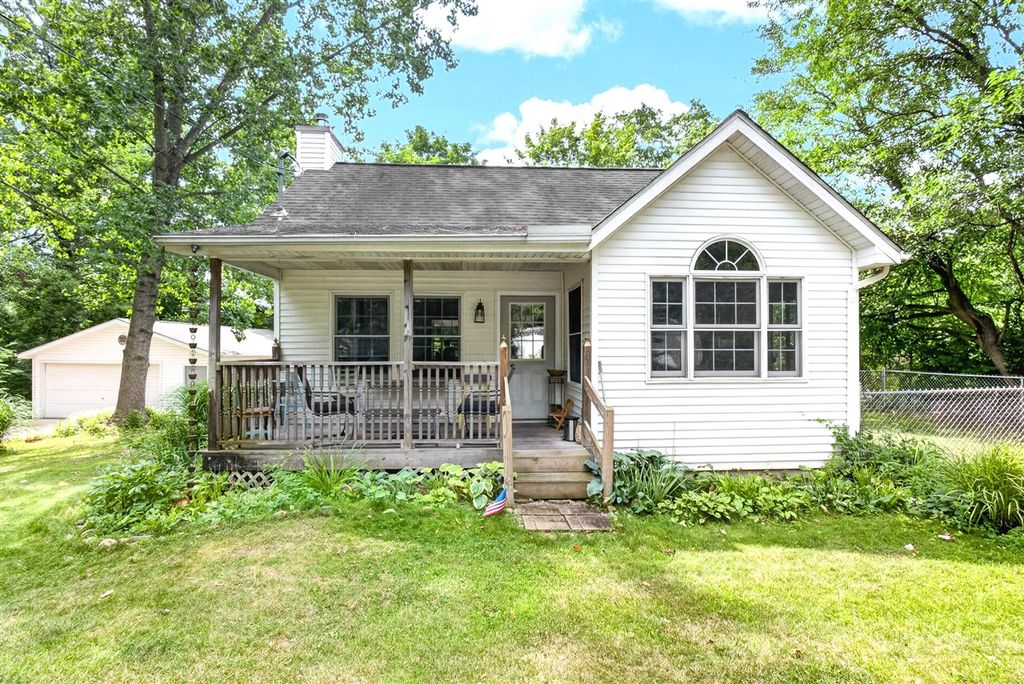 11736 E D Avenue, Richland, MI 49083