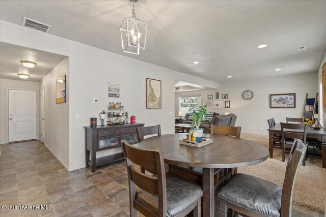 6891 W CHRISTINE ST, Rathdrum, ID 83858