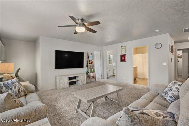 6891 W CHRISTINE ST, Rathdrum, ID 83858