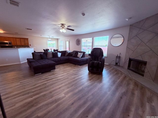 422 Abigail, Converse, TX 78109