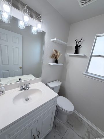 422 Abigail, Converse, TX 78109