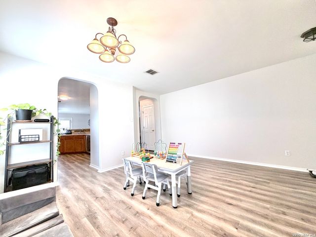 422 Abigail, Converse, TX 78109