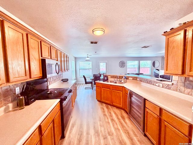 422 Abigail, Converse, TX 78109