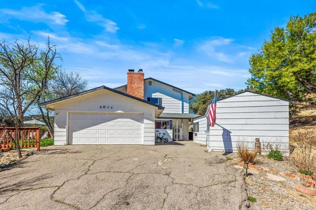 8034 Foothill, Pine Valley, CA 91962