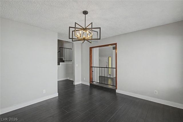 1884 Roxbury Lane, Las Vegas, NV 89119