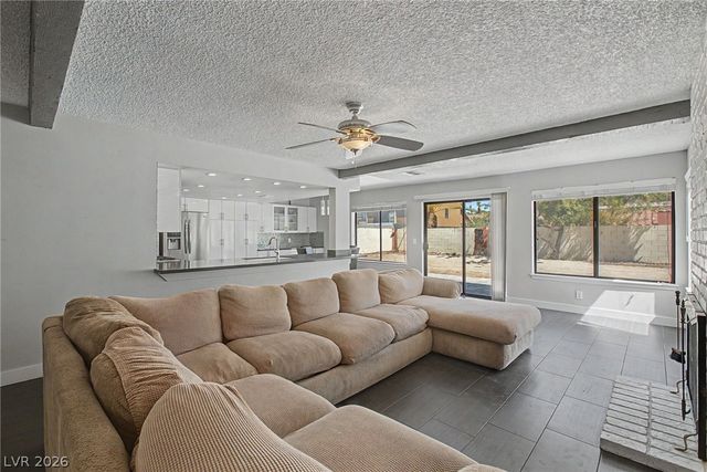 1884 Roxbury Lane, Las Vegas, NV 89119