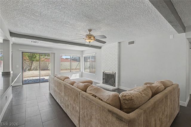 1884 Roxbury Lane, Las Vegas, NV 89119