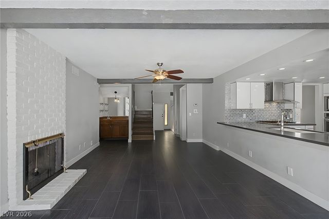1884 Roxbury Lane, Las Vegas, NV 89119