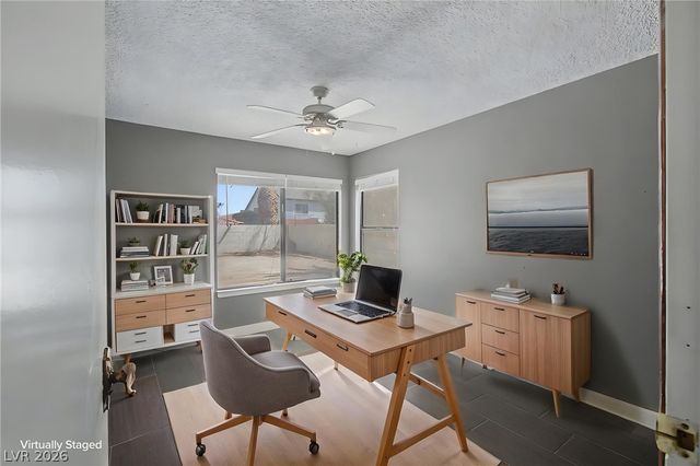 1884 Roxbury Lane, Las Vegas, NV 89119