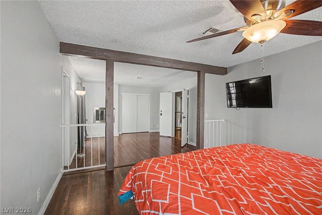 1884 Roxbury Lane, Las Vegas, NV 89119