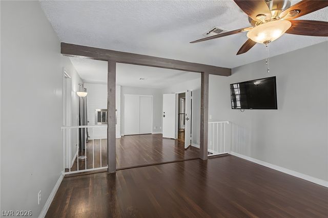 1884 Roxbury Lane, Las Vegas, NV 89119