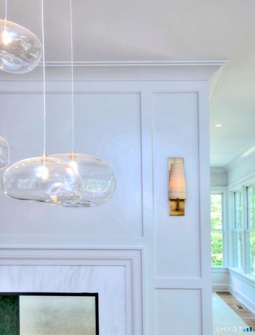 10 Mary Jane Lane, Westport, CT 06880