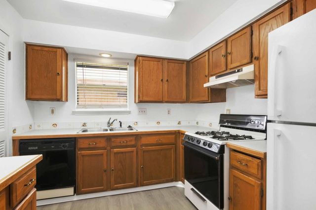 6922 Skyline Park Drive, Katy, TX 77449