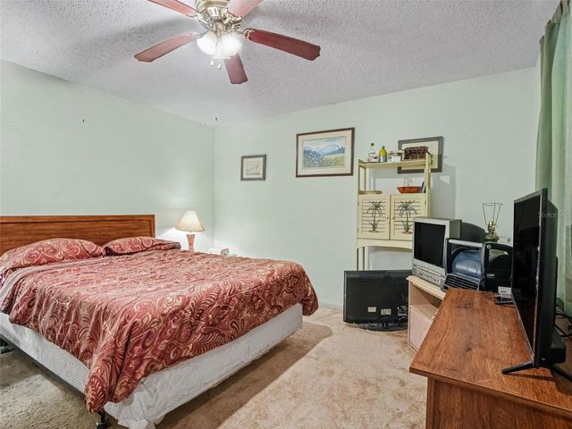 450 SANDESTIN DRIVE, Winter Haven, FL 33884