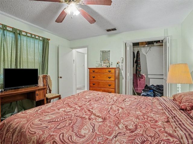 450 SANDESTIN DRIVE, Winter Haven, FL 33884