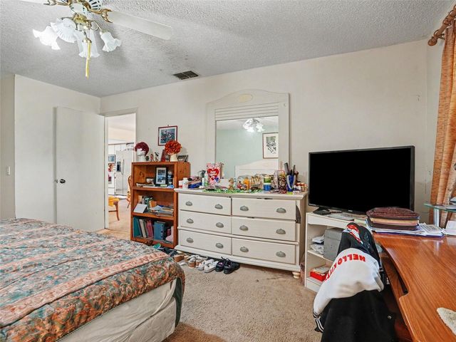 450 SANDESTIN DRIVE, Winter Haven, FL 33884