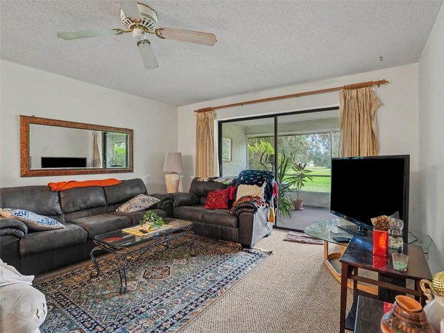 450 SANDESTIN DRIVE, Winter Haven, FL 33884