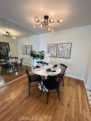 12720 Burbank 114, Valley Village, CA 91607