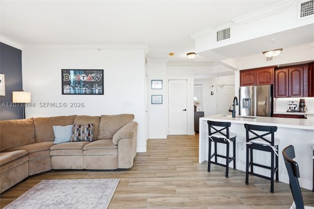 2301 SW 27th Ave 1001, Miami, FL 33145