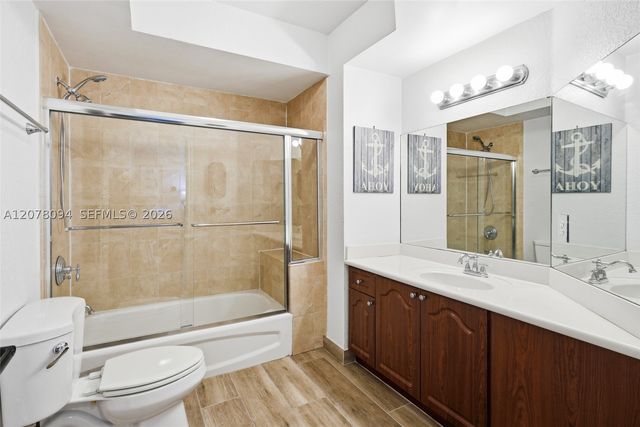 2301 SW 27th Ave 1001, Miami, FL 33145