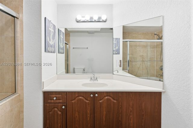 2301 SW 27th Ave 1001, Miami, FL 33145