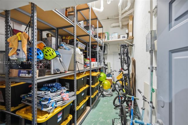 2301 SW 27th Ave 1001, Miami, FL 33145